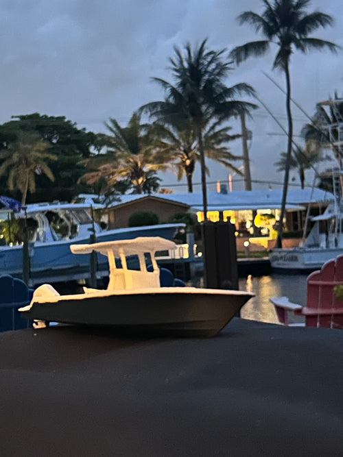Contender 28T – Premium 3D Printed Boat Model